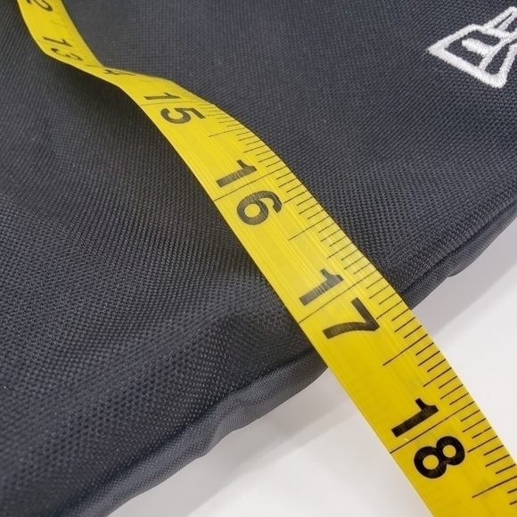 New Era Cleveland Cavaliers Logo Gym-sack Pullstring Bag Black - Picture 6 of 8